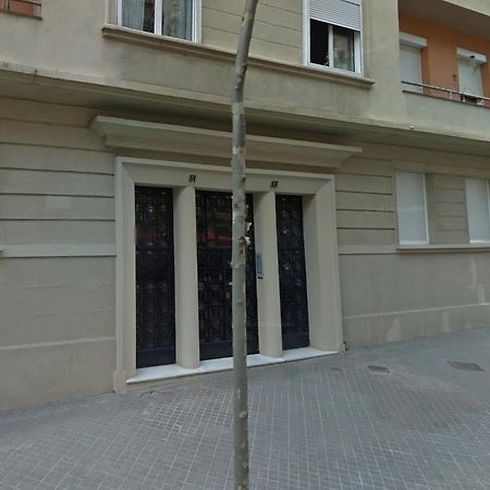 Sagrada Familia Secret Apartment Barcelona Bagian luar foto