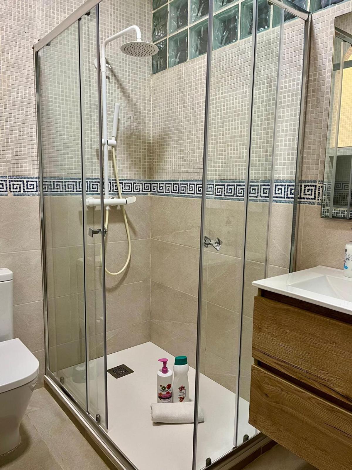 Sagrada Familia Secret Apartment Barcelona Bagian luar foto