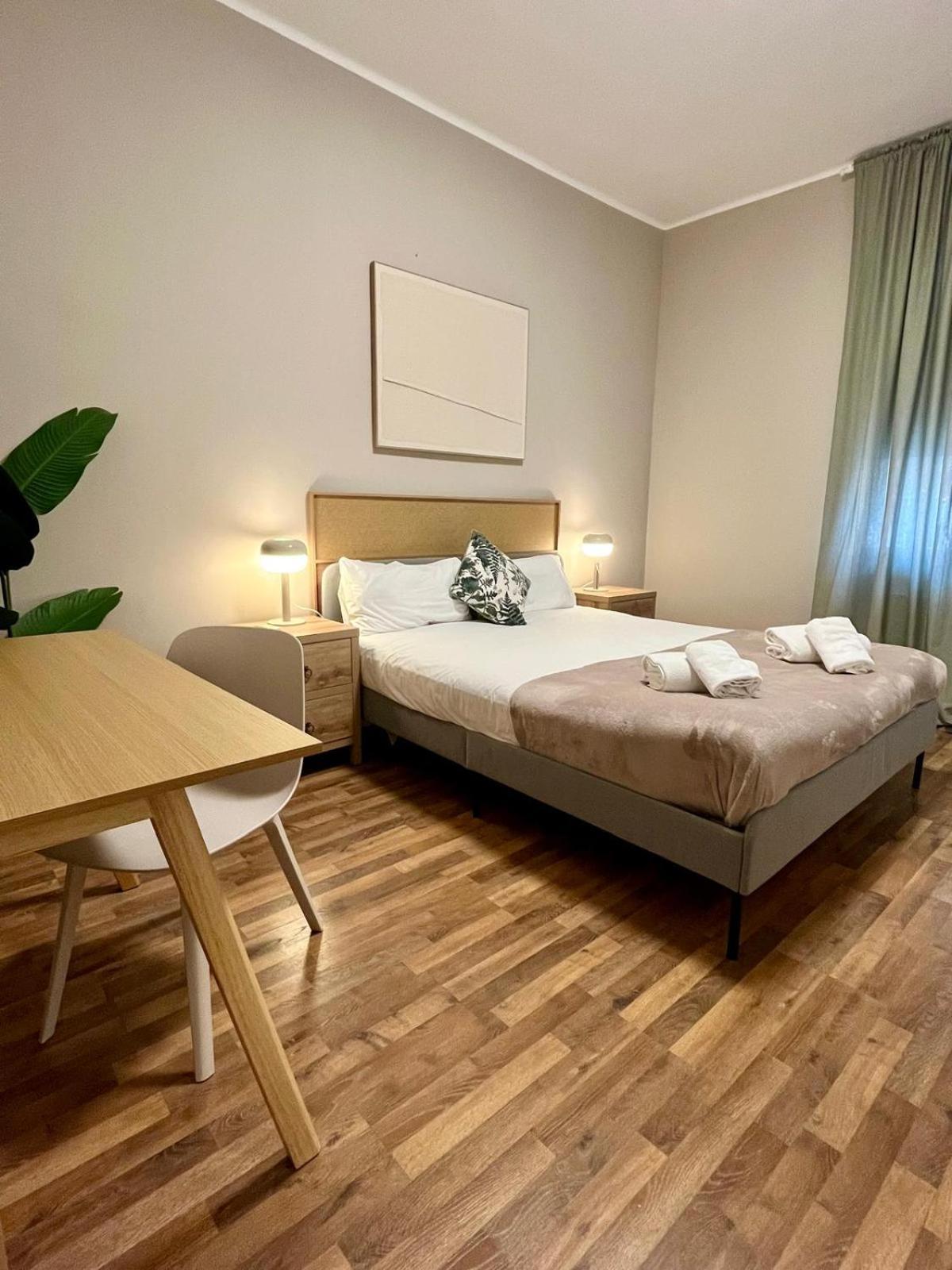 Sagrada Familia Secret Apartment Barcelona Bagian luar foto